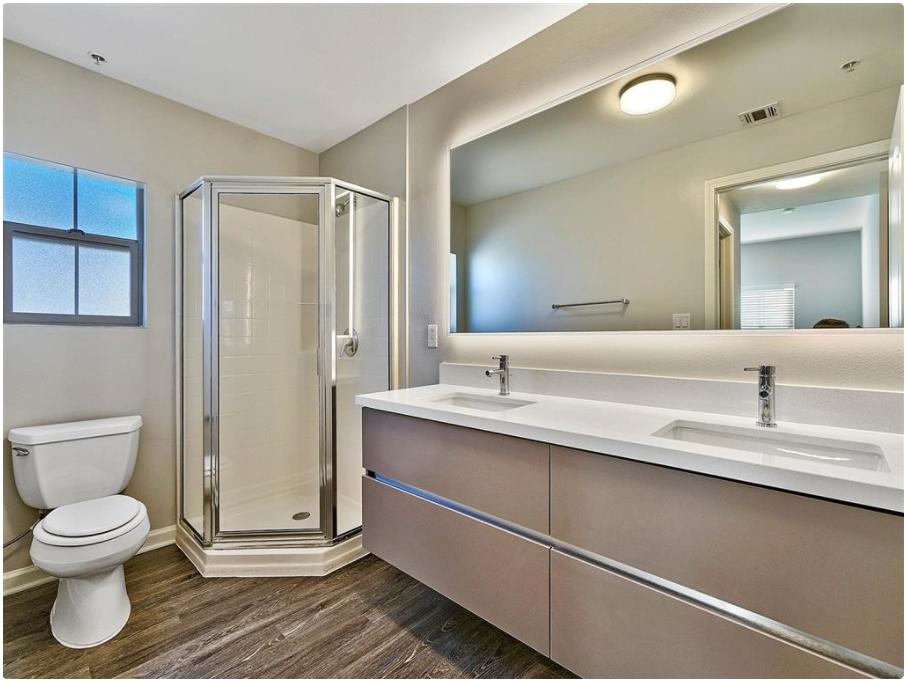 Avenue 5 Residential