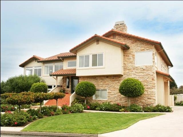 Property Tour Photo 10
