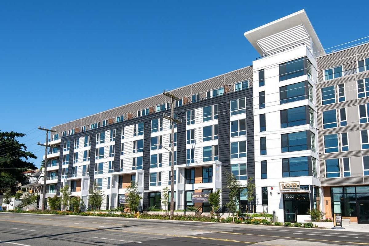 Avenue 5 Residential