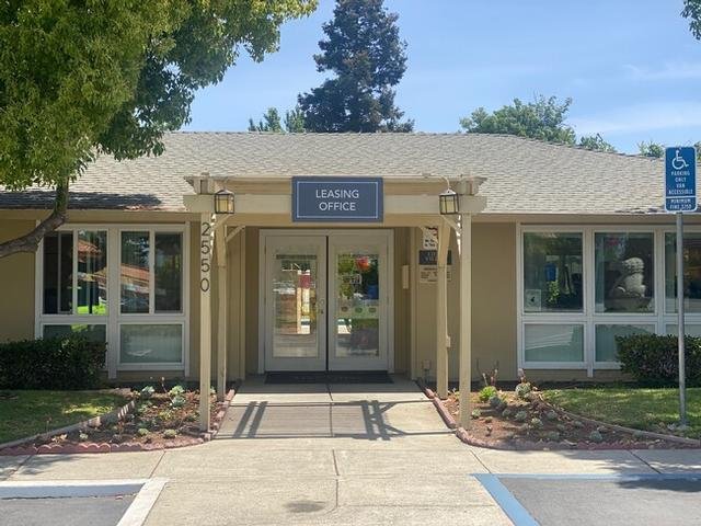 Property Tour Photo 1