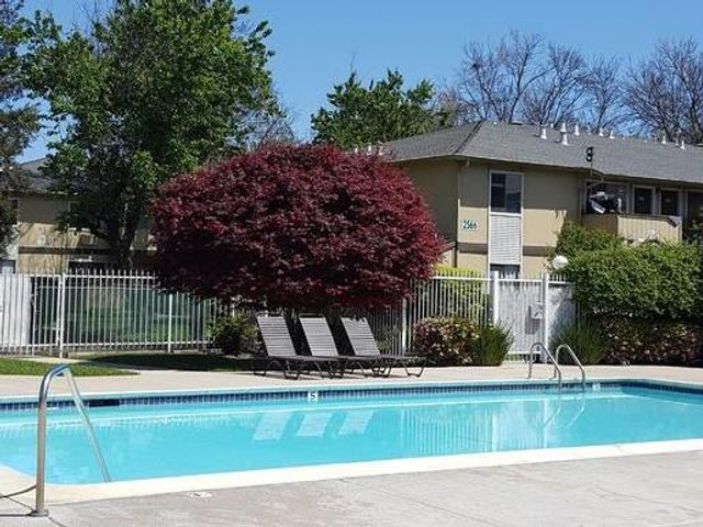 Property Tour Photo 3