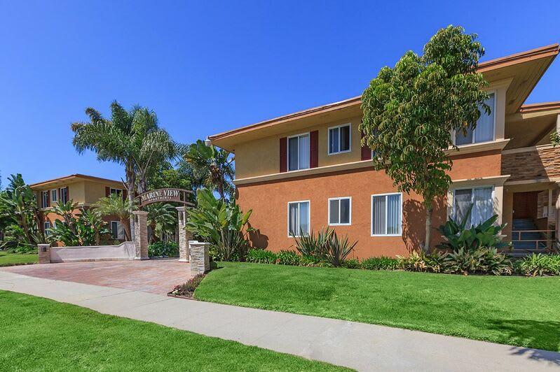 Avenue 5 Residential