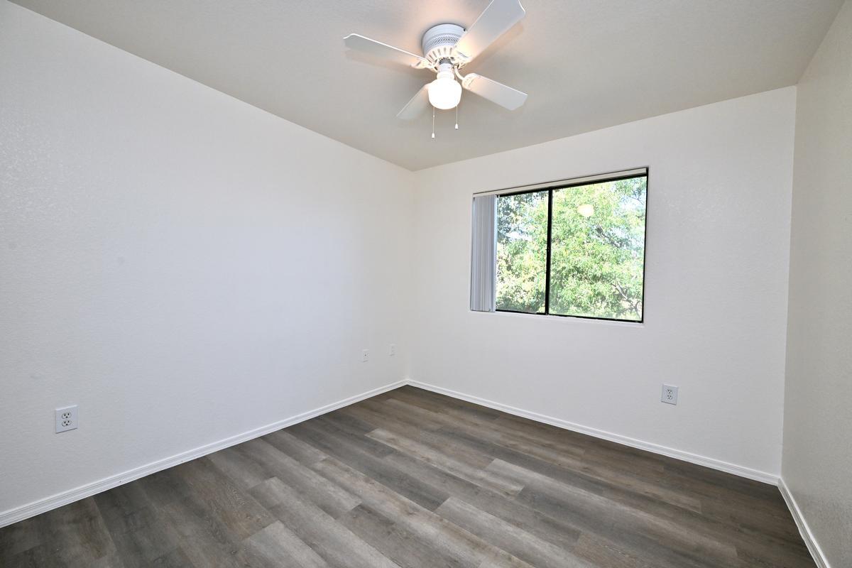 Orchard Estates - 1690914