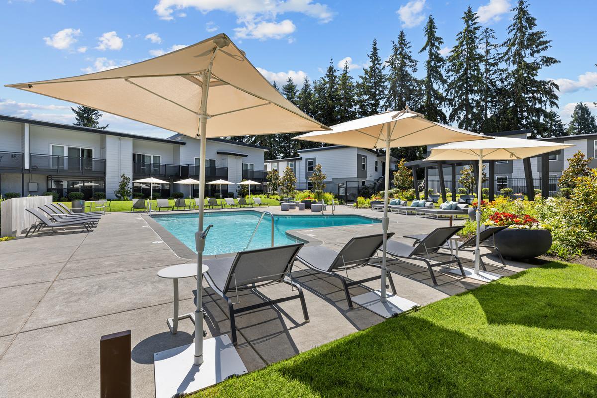 Avenue 5 Residential
