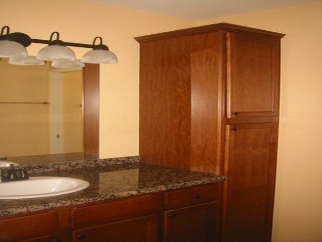 Bathroom, Granite Counter Tops