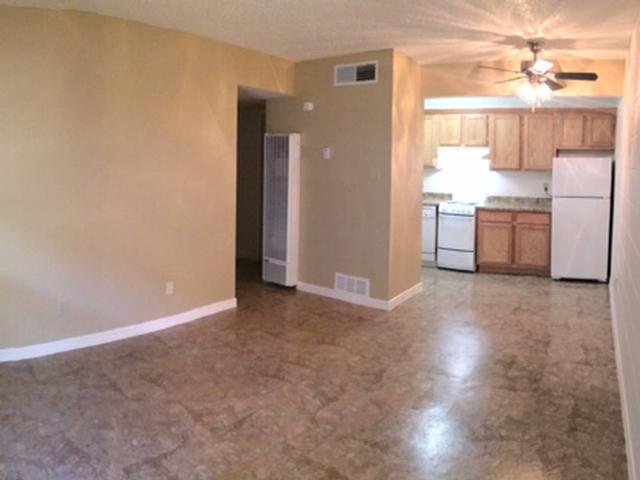Property Tour Photo 8
