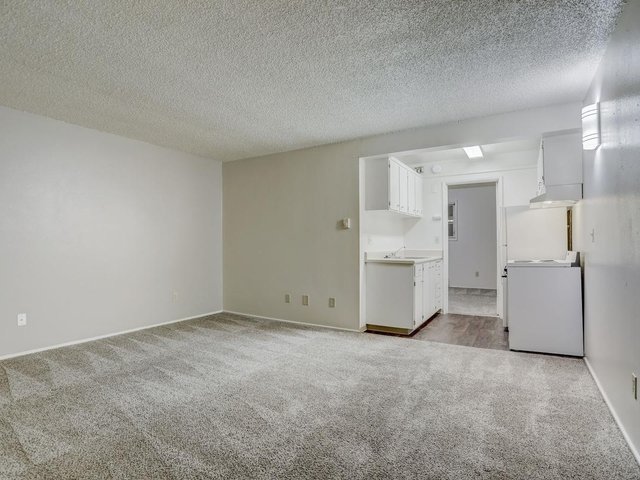 Property Tour Photo 4