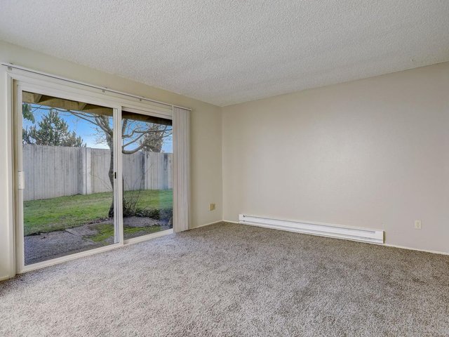 Property Tour Photo 16
