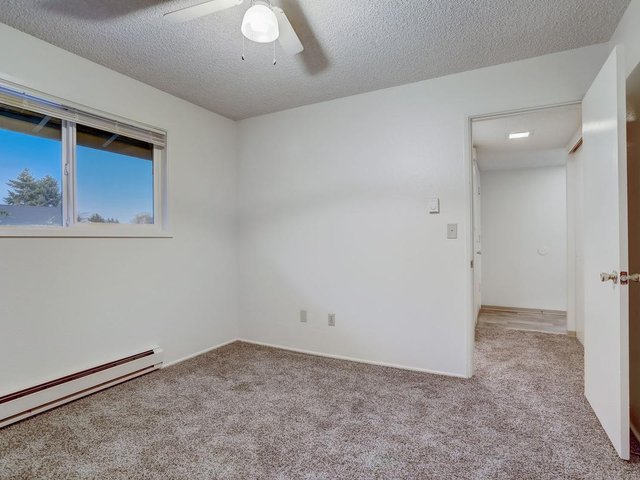 Property Tour Photo 17