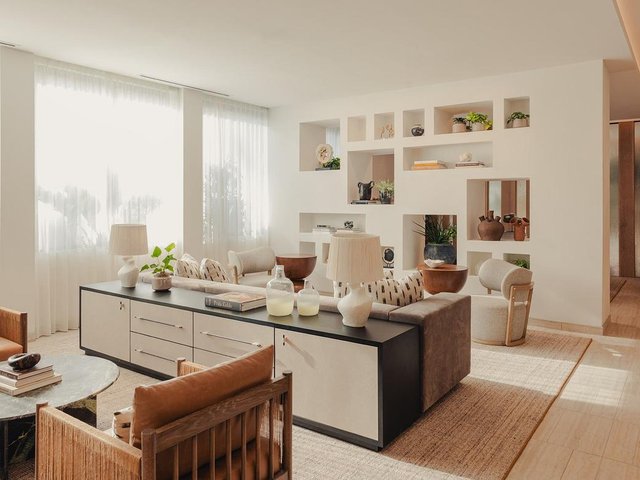 Property Tour Photo 10