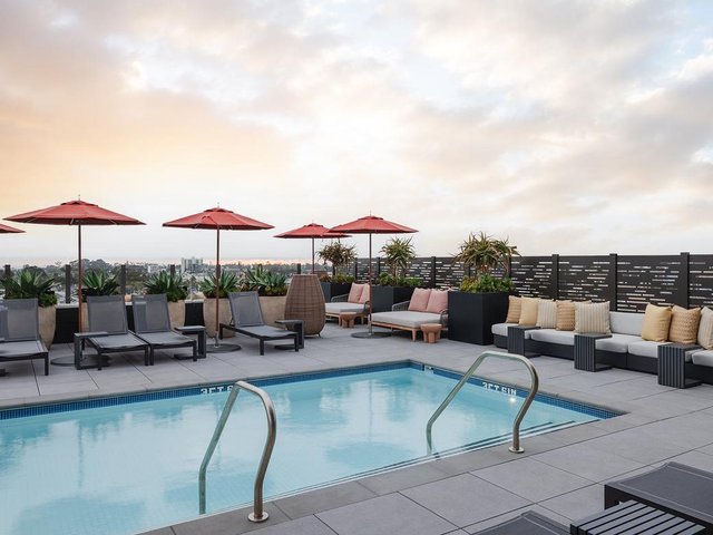 Property Tour Photo 11