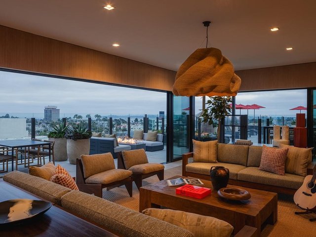 Property Tour Photo 20