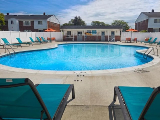 Property Tour Photo 21
