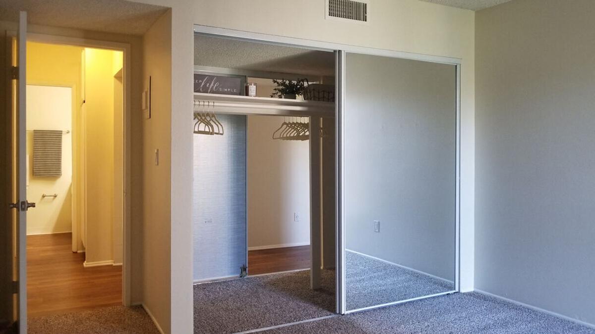 Avenue 5 Residential