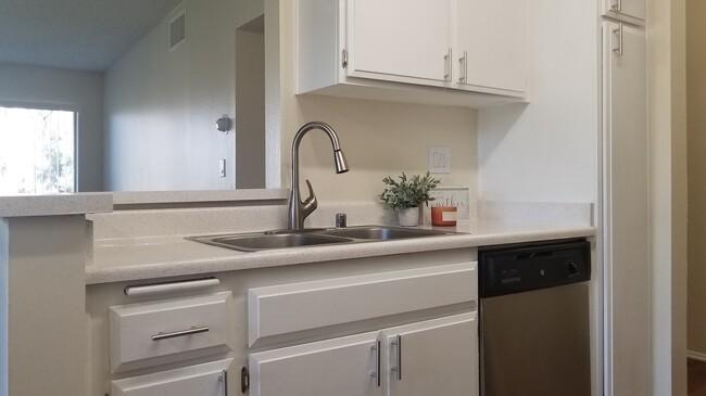 Avenue 5 Residential
